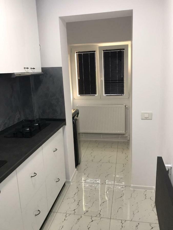 Archi'S Apartament Galaţi Екстериор снимка